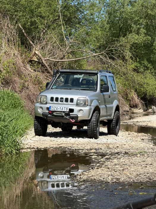 SUZUKI JIMNY – przygotowany do off-roadu | lift | wyciągarka | snorkel