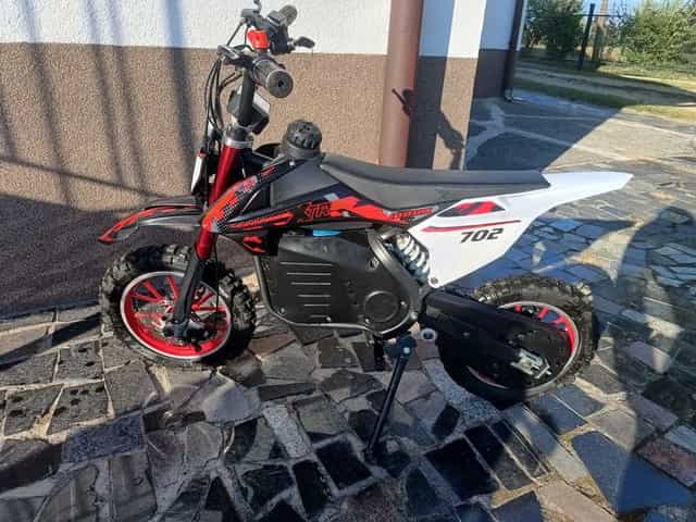 Cross Mini XTR-702 ELEKTRYCZNY 1000W dla dziecka