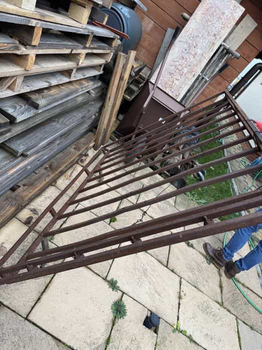 Bagażnik    stalowy nissan patrol masywny