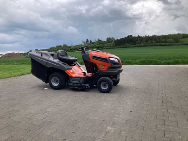 Traktorek kosiarka Husqvarna TC 139T