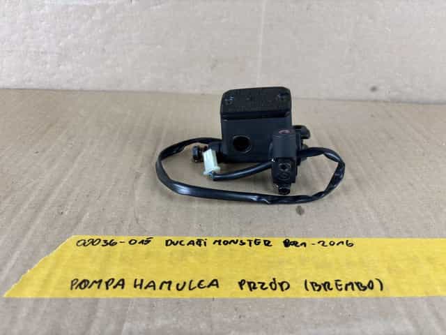Ducati Monster 821 Pompa Hamulcowa Przód Przednia BREMBO