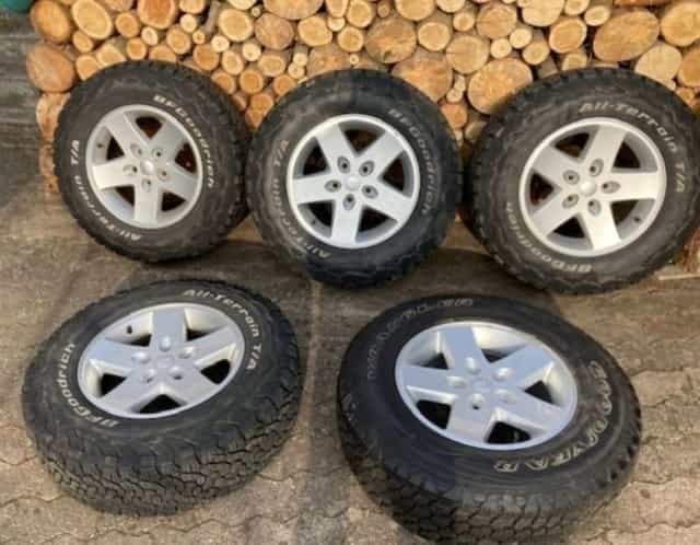 5 x Koła alufelgi z oponami jeep wrangler cherokee