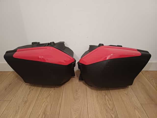 Ducati Multistrada 1200 kufer prawy lewy