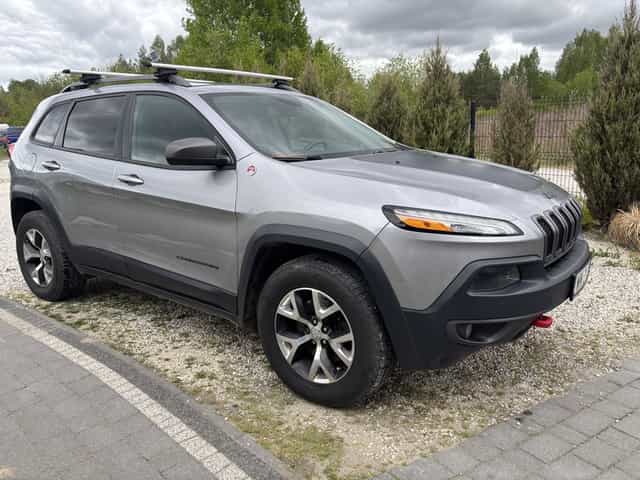 Jeep Cherokee Trail Hawk - 3.2 - 4x4 - bezwypadkowy- Fv23 %