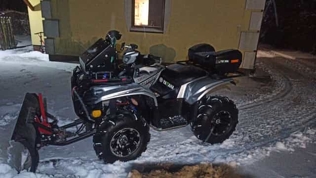 Yamaha Kodiak grizzly kingquad Outlander