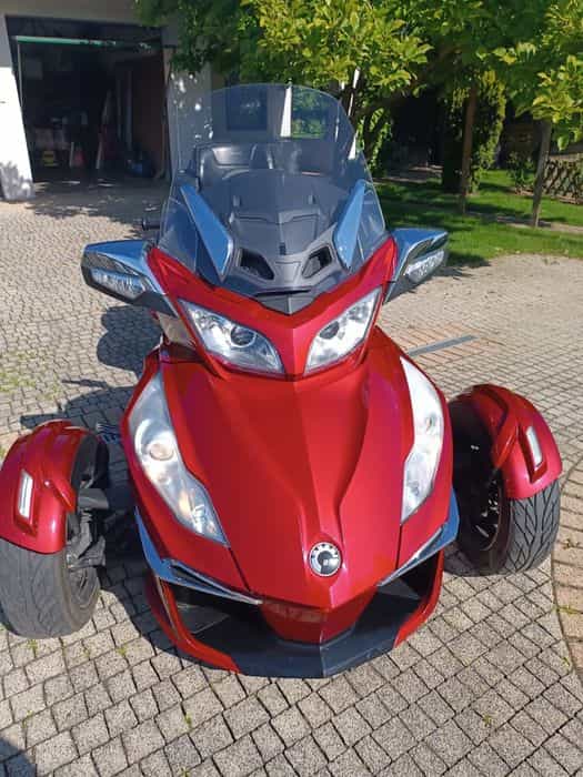 CAN-AM Spyder Bąbardier