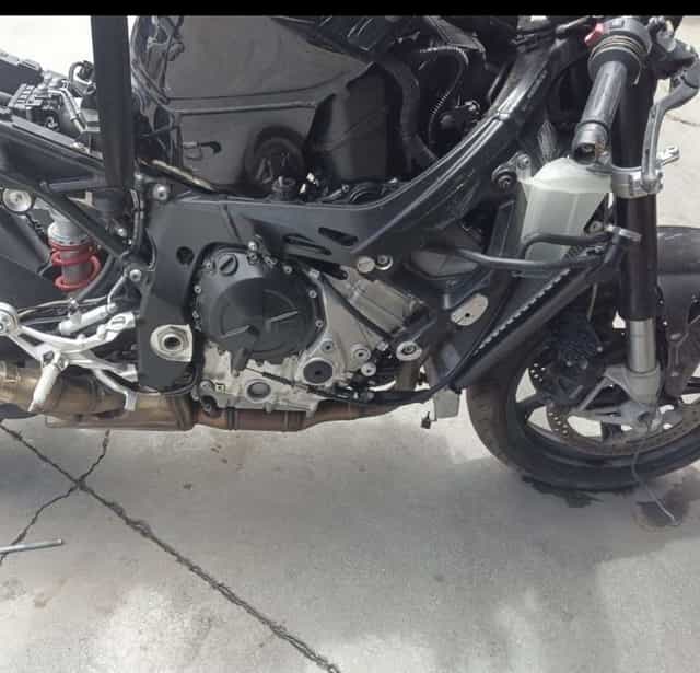 silnik BMW S1000RR  s1000r 2023-25 k67 k66  engine Motor
