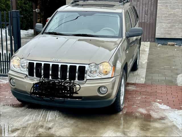 Sprzedam jeep cherokee