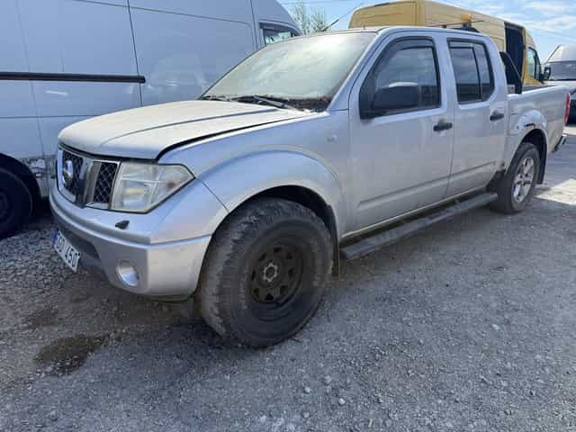 Navara nissan 2010