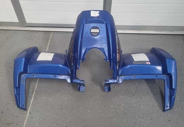 Plastiki owiewki polaris sportsman 500 . 2008r przód i tył