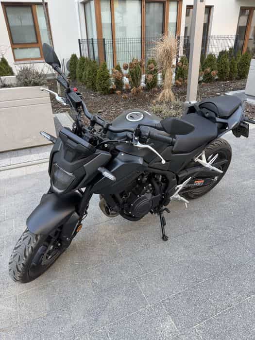 Sprzedam motor HONDA CB500 HORNET    STAN NOWEGO