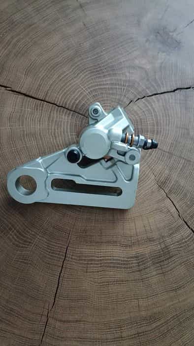 Zacisk hamulcowy tył + jarzmo KTM GASGAS HUSQVARNA | exc,sxf,ec,ex,tc