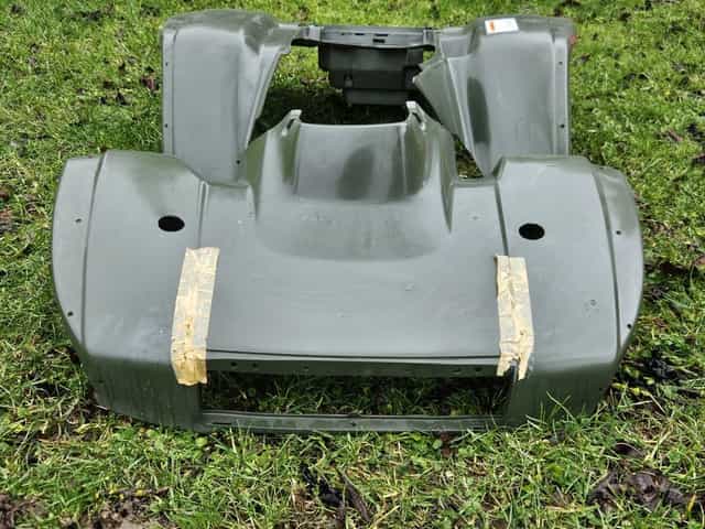 Plastiki owiewka Honda TRX 300 FOURTRAX Plastics  maska błotnik