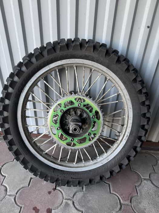 Koło tylne Honda CRF 450 – Pirelli + mousse