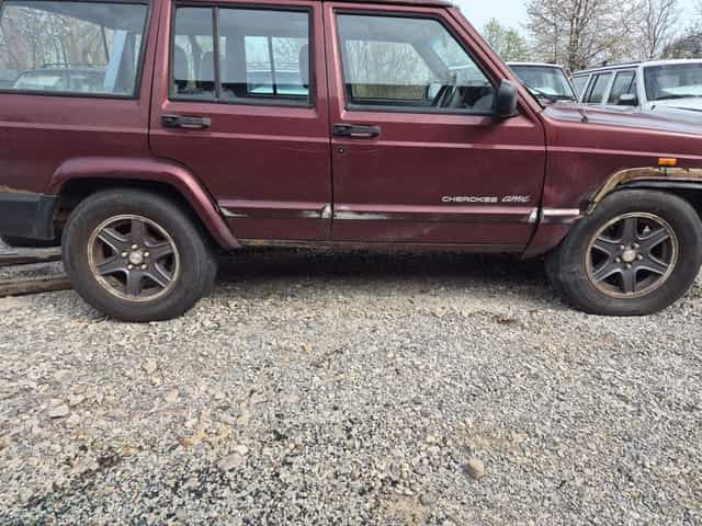 Jeep Cherokee XJ polift 01r Anglik cały na części