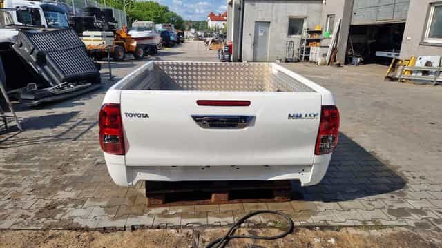 Paka toyota Hilux