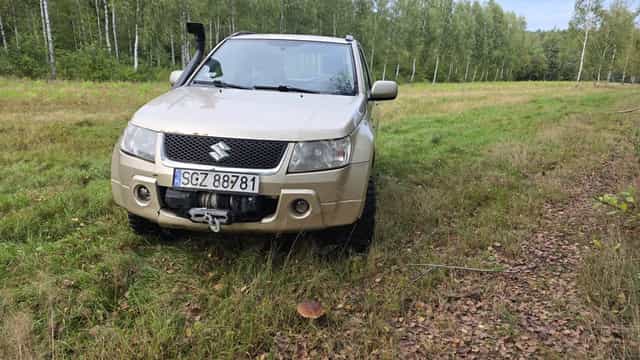 Suzuki Grand Vitara II 4x4 Lift Dobinsons, wyciągarka