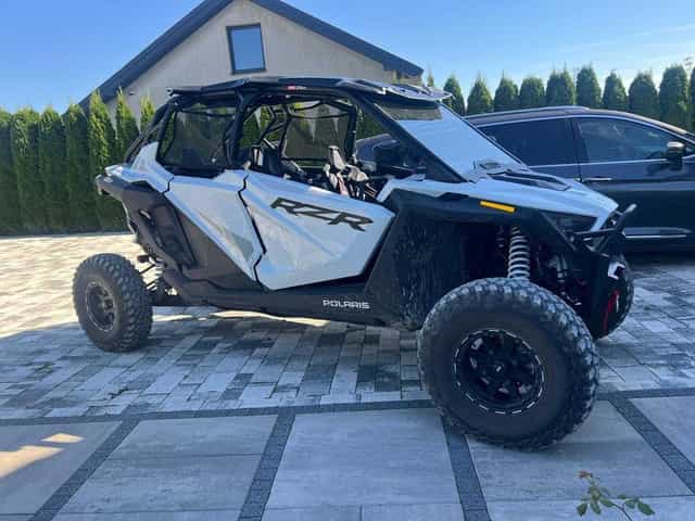 Polaris RZR Pro XP 2022 rok
