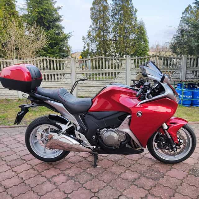 Honda VFR1200F 170KM 32 tys. przebieg bezwypadkowa zarej.