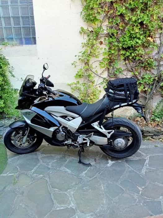 Honda vfr800x crossruner