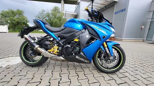 Suzuki gsx s 1000 f