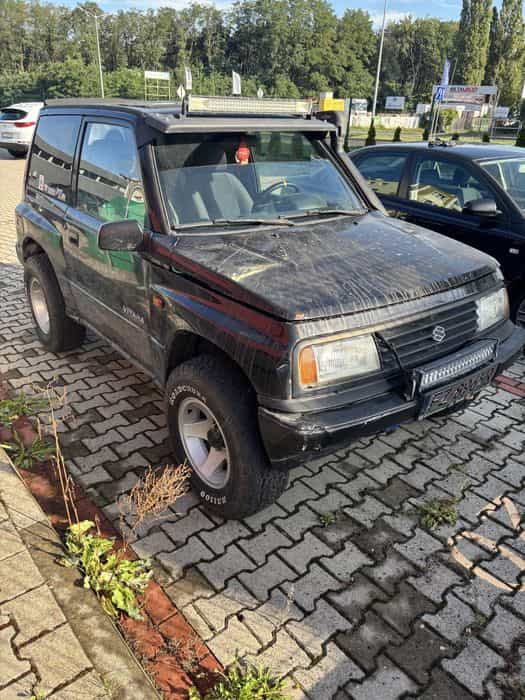 Suzuki Vitara.
