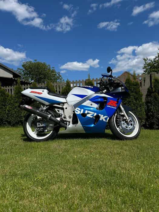 Motocykl SUZUKI GSXR 600 klasyk