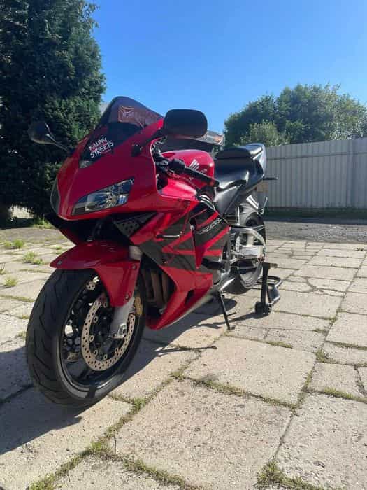 Honda CBR 600 RR - rezerwacja do 12.03