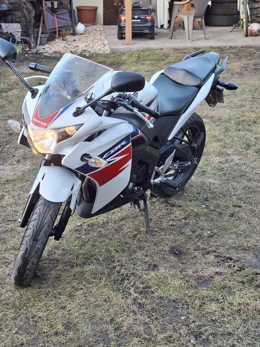 Sprzedam CBR 125