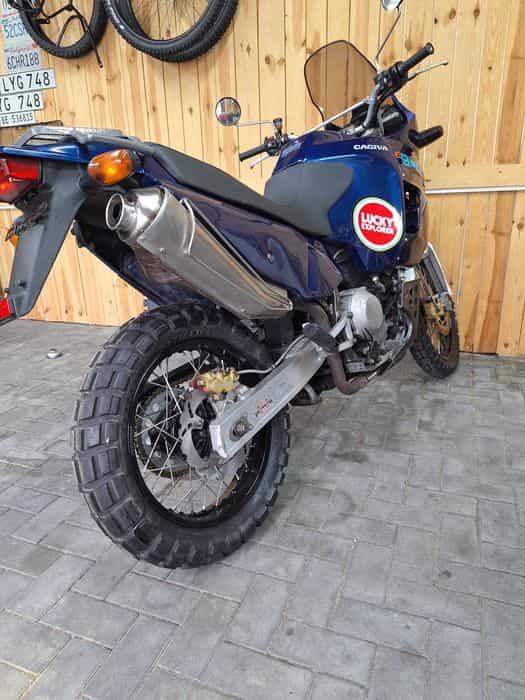 Cagiva elefant 900se nie ducati 900ss africa twin