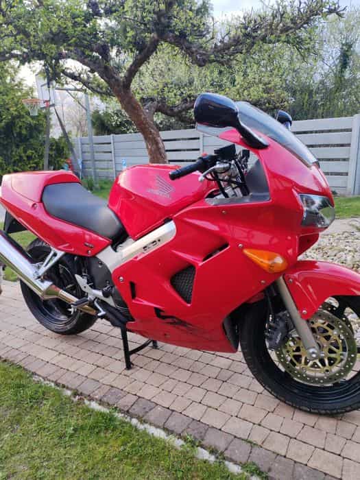 Honda vfr 800fi super stan