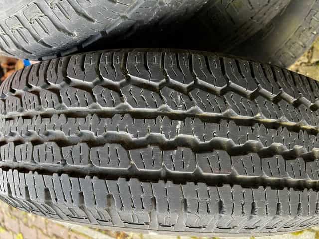 Koła 5 szt alufelga plus zapas z Jeep Cherokee 4.0 16'' 225/75/R16