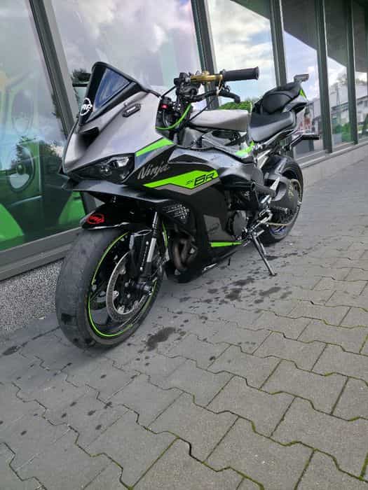 Kawasaki zx6r 2024 stunt