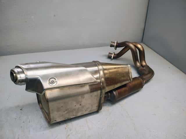 Układ wydechowy kolektor  tłumik KHI K 728  Kawasaki  Ninja 650