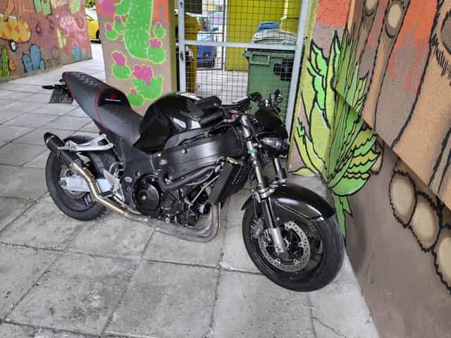 Honda CBR 1100 XX Blackbird