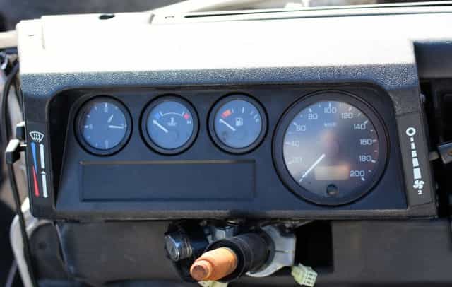 Licznik obudowa Zegary Land Rover Defender 90-110 td-5