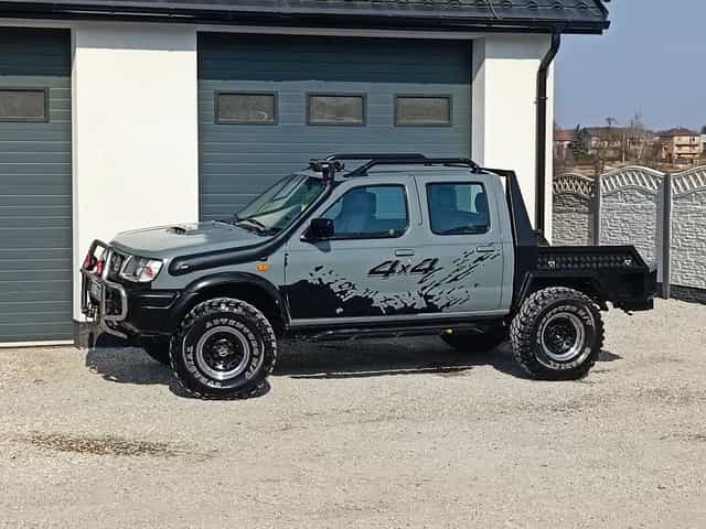 Nissan Navara Terenowy ładny stan