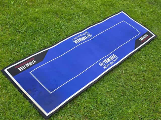Mata robocza dywanik Yamaha YZ YZF WRF 50x160cm GYTR