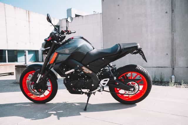 Yamaha MT 125 Salon Polska, Jak nowa Black Widow Kat. B