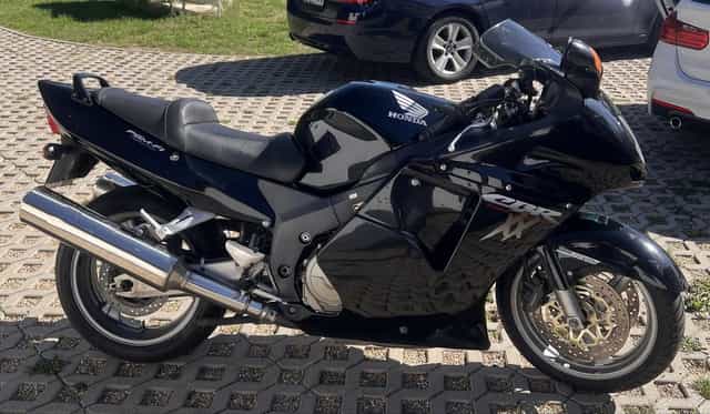Motocykl Honda CBR 1100XX Blackbird