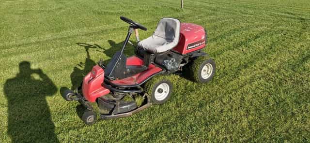 Traktorek kosiarka husqvarna jonsered 13 hydro