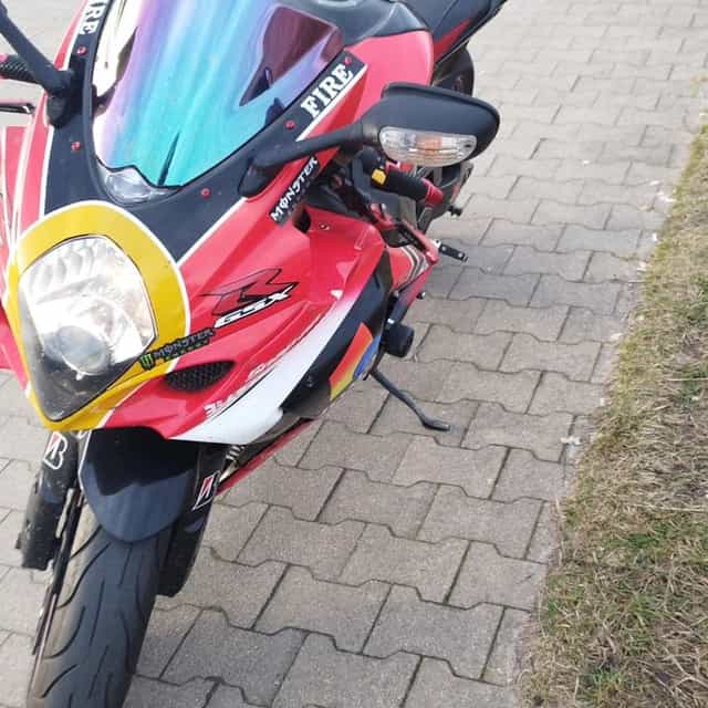 Suzuki GSXR 1000 K7 53000 nalotu