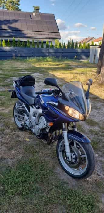 Yamaha fz6 s 600 cm,98 KM zadbana gotowa do sezonu bez wkładu polecam niski przebieg oryginał