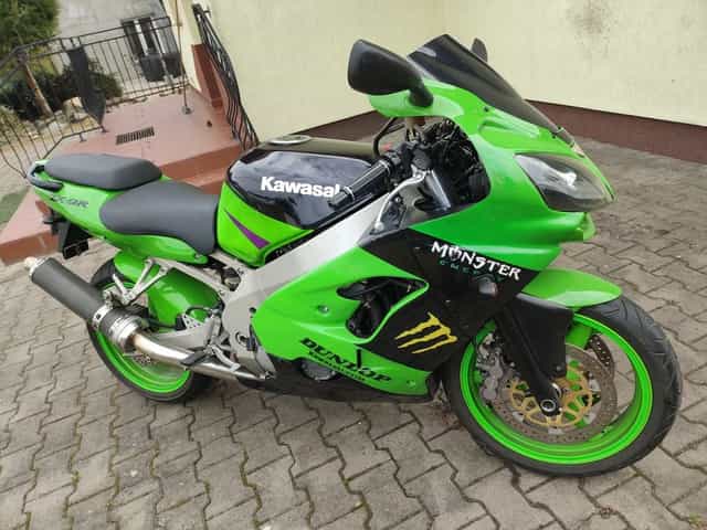 KAVASAKI ZX9R NInja rok 27.12.2001