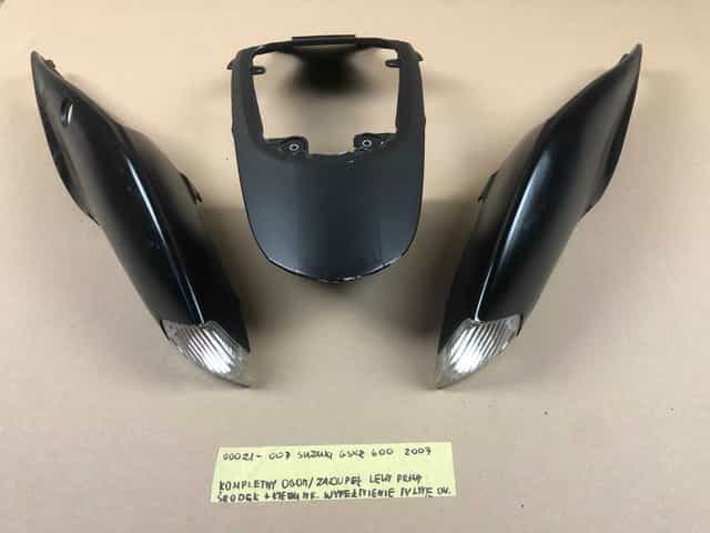 Suzuki GSX-R 600 700 K6 K7 Kompletny Ogon Zadupek Wypełnienie Owiewki