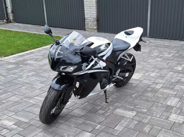 Honda cbr600rr pc40