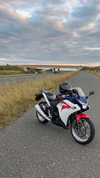 Honda Cbr 250r 2012 cześci