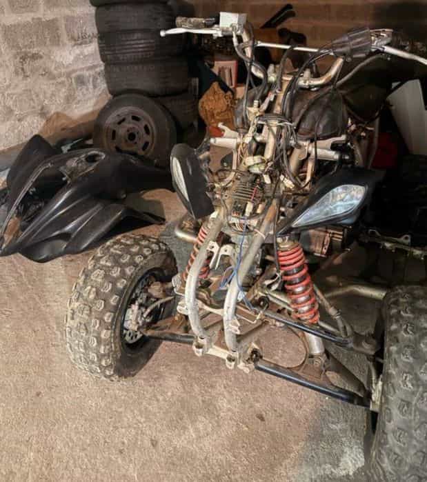 yamaha raptor 350 rama dok. silnik gaznik wahacz os rozrusznik zaplon skrzynia kosz stator modul