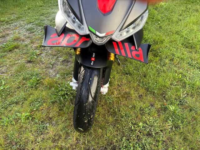 Aprilia RS 660 Skrzydełka Skrzydła Lotka Spojler Lotki Owiewka Przód