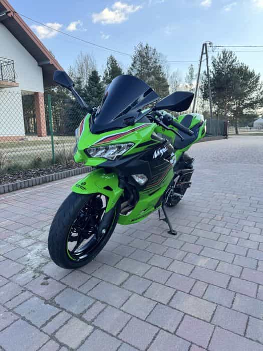 Kawasaki Ninja 400/125